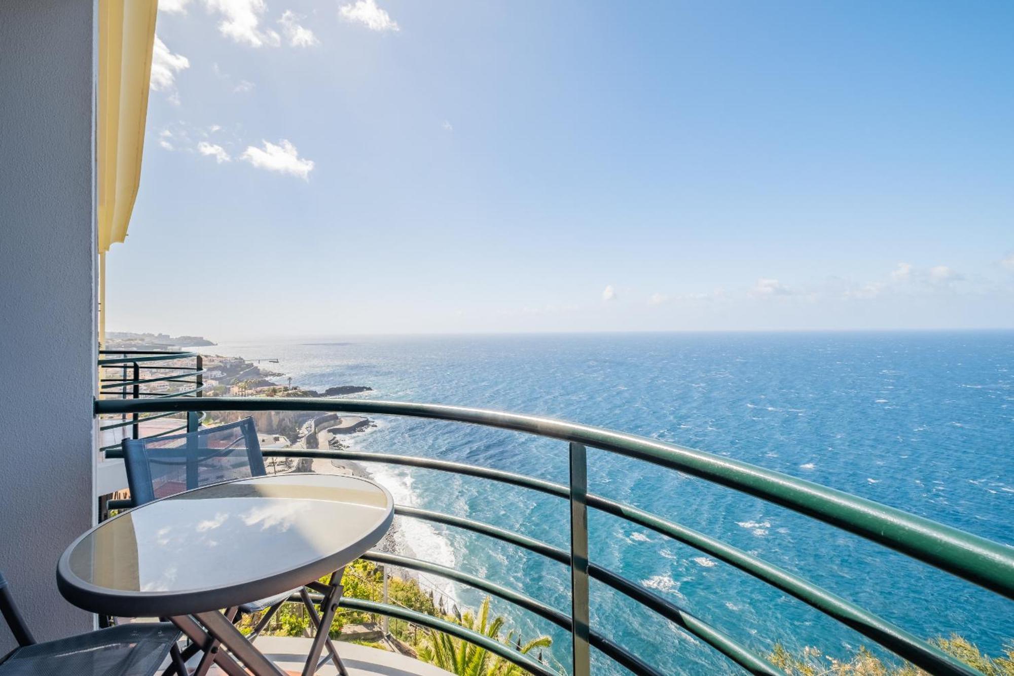 Apartmán Sea View - By Wehost Câmara de Lobos Exteriér fotografie